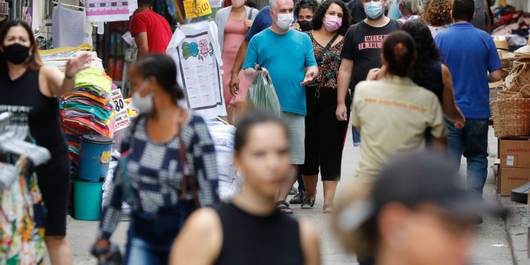 Prefeitura considera que Ômicron tem transmissão comunitária no Rio