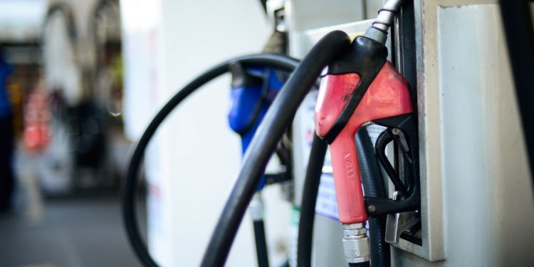 Sancionada lei que autoriza postos a comprarem etanol de produtores