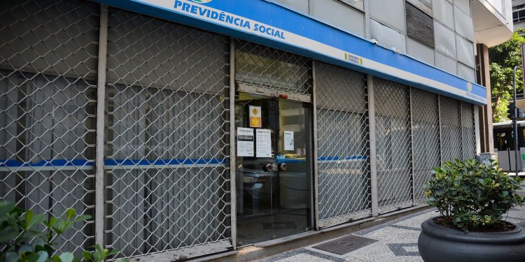 INSS volta a agendar atendimento presencial