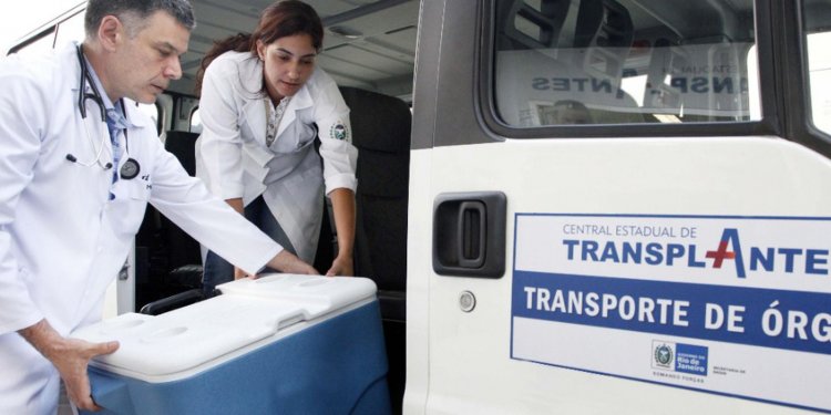 Pandemia diminui pela metade transplantes de córnea no país