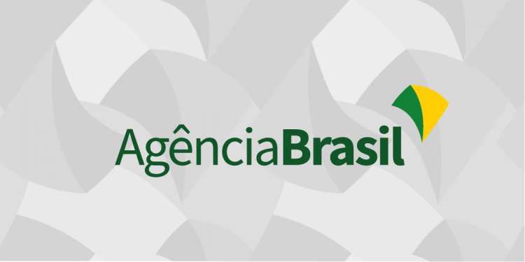 Governador do Rio Grande do Sul oficializa renúncia