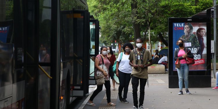 Covid-19: Casos vão a 30.152.402 e mortes, a 661.258