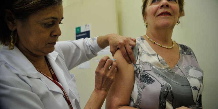 Agência Brasil explica: por que se vacinar contra gripe todo ano