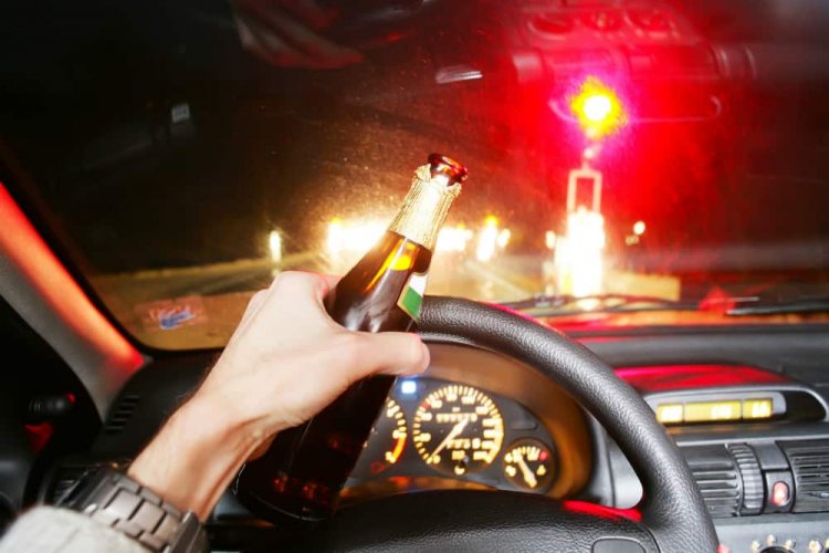Três pessoas são presas por dirigir sob influência de álcool em fiscalização de trânsito