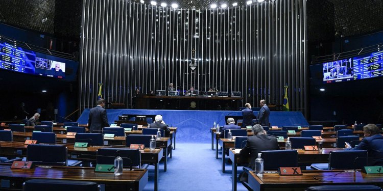 Senado aprova projeto sobre injúria racial em locais públicos