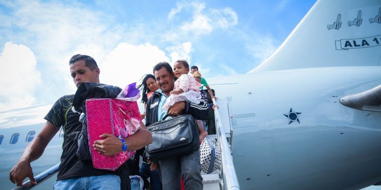 MEC vai formar professores para acolher alunos imigrantes e refugiados