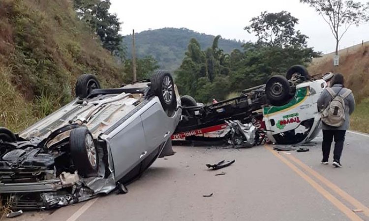 Acidente em Ubá entre três veículos deixa um ferido grave