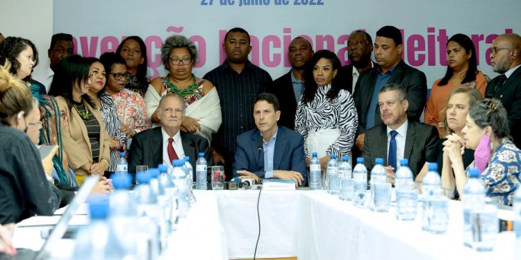 Eleições: PSDB e Cidadania anunciam apoio a Simone Tebet