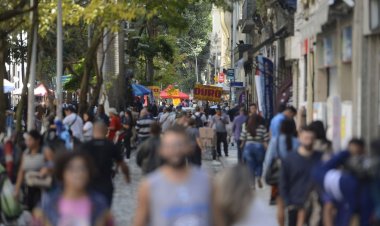 Covid-19 está em queda pela sétima semana seguida no Rio de Janeiro