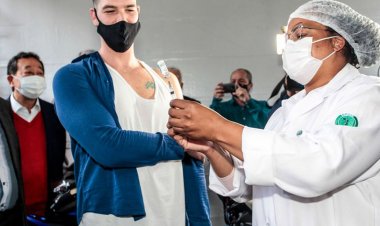 Fim de semana de vacinação contra a covid-19 e gripe na cidade de SP