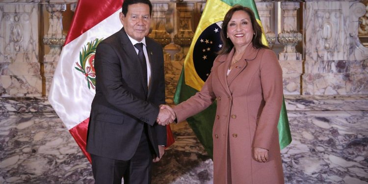 Vice-presidente do Brasil se reúne com presidente em exercício do Peru