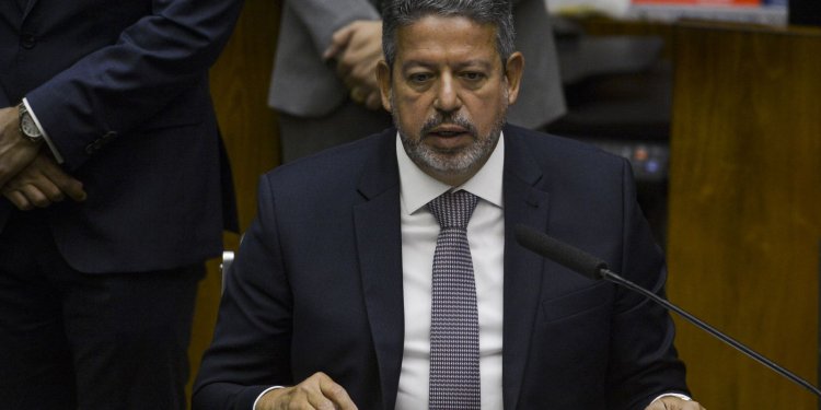 Presidente da Câmara dos Deputados defende uso do orçamento secreto
