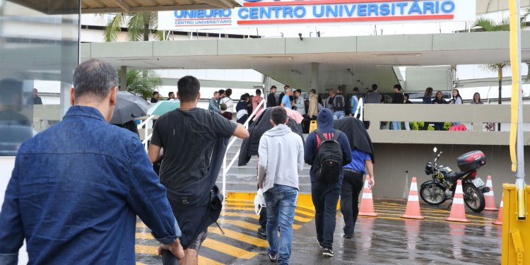 Provas do Enade são aplicadas hoje em todo o país