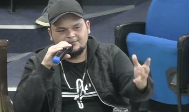 Comerciante Alan Ferraz defende fim do funcionamento dos supermercados aos domingos durante audiência pública na Câmara de Ubá