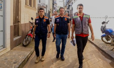 Governo de Minas anuncia hospital de campanha e reconstrução de pontes em Ubá