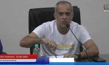 Professor Breno critica cenário político em Ubá e cobra respostas diante de denúncias e crise administrativa