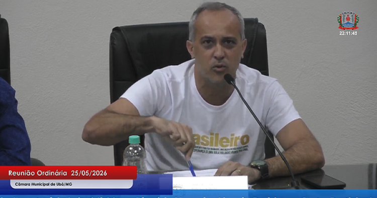 Professor Breno critica cenário político em Ubá e cobra respostas diante de denúncias e crise administrativa