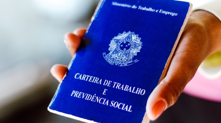 FIEMG defende adiamento da discussão sobre mudança da jornada de trabalho no Senado para evitar pressão eleitoral